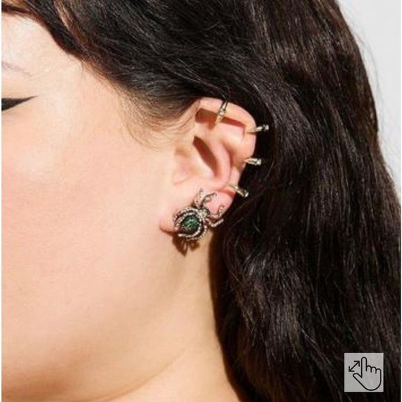 Torrid Halloween Bejeweled Spider Ear Crawler Earring Set NEW - Picture 4 of 6